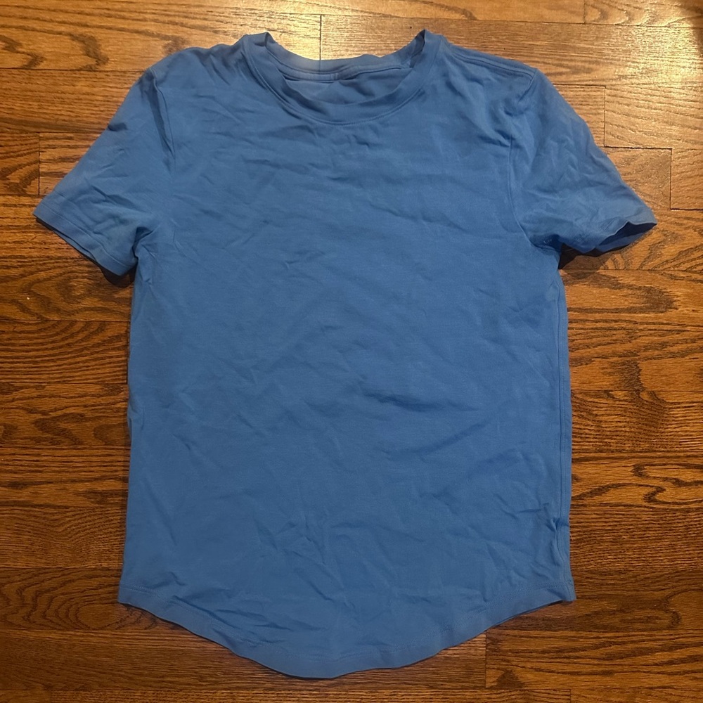 Lululemon Blue tee